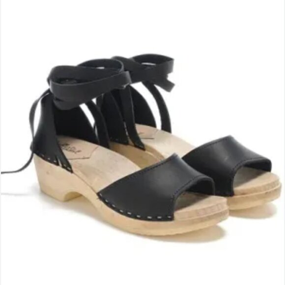 Loeffler Randall Inge Low Clog with Ankle Wrap in Black Size 39 (8) - Picture 1 of 5